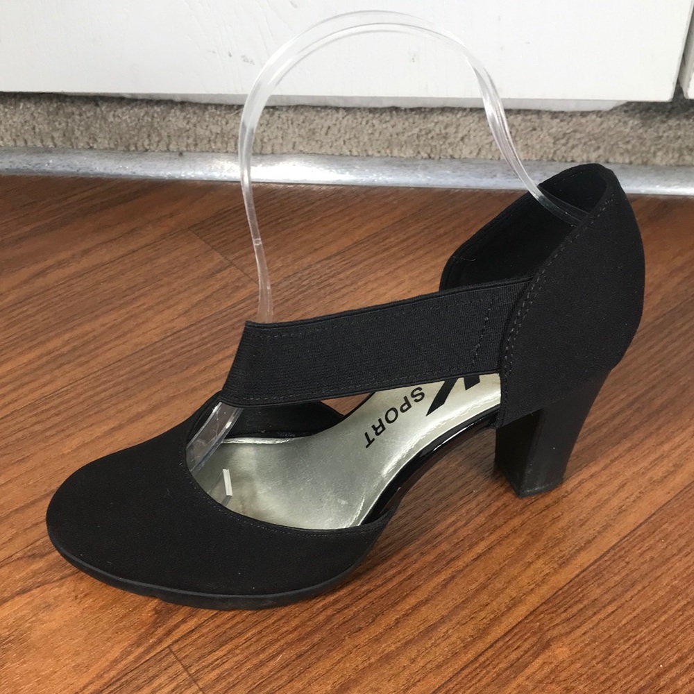 AK sport by Anne Klein black heel size 6.5M